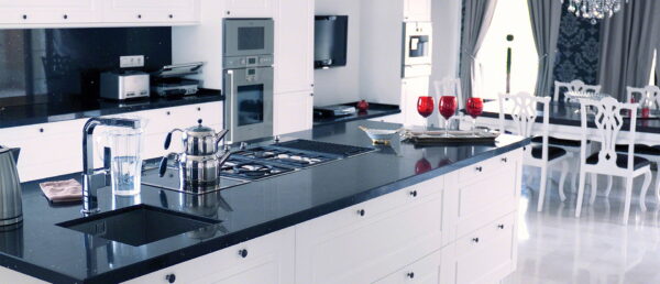 Sparkling Black Quartz - Image 6